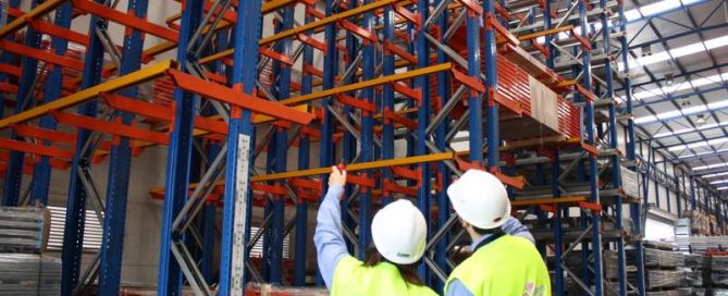 Inspección de estanterías industriales: qué, cuándo y cómo
